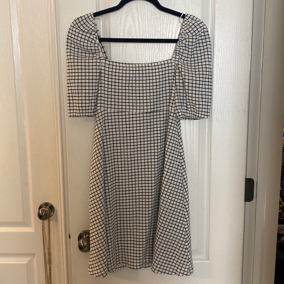 Zara Dresses & Skirts - ZARA dress